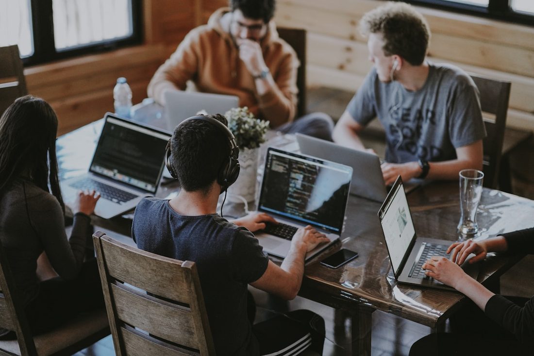 亿万28 · 个人中心